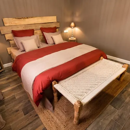 J&J Room - Hébergement d'exception prés de Provins! Le Bas Courton Extérieur photo